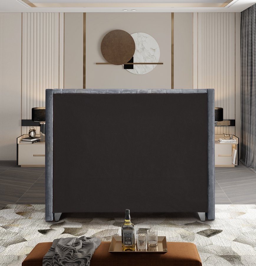 FH-5890 Bed view 2
