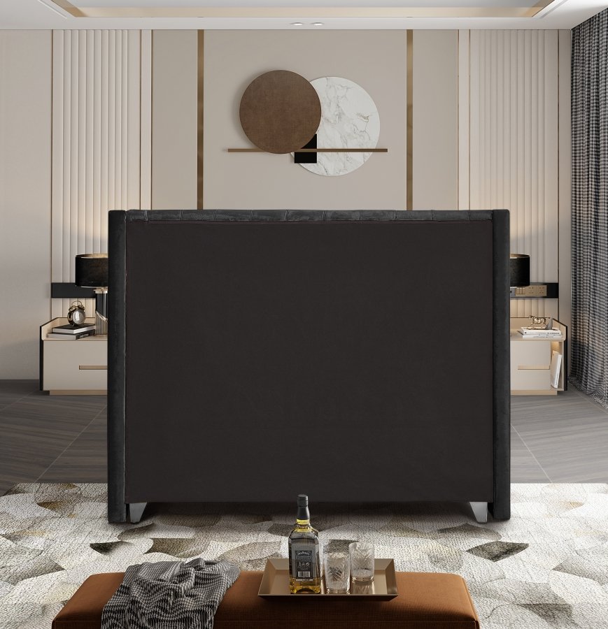 FH-5893 Bed view 2